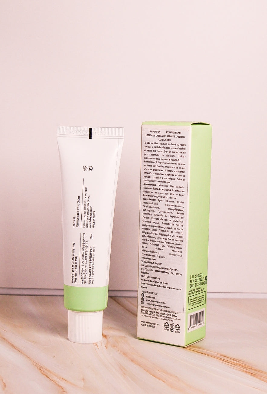 LEBELAGE SOLUTION SNAIL VITAL CREAM